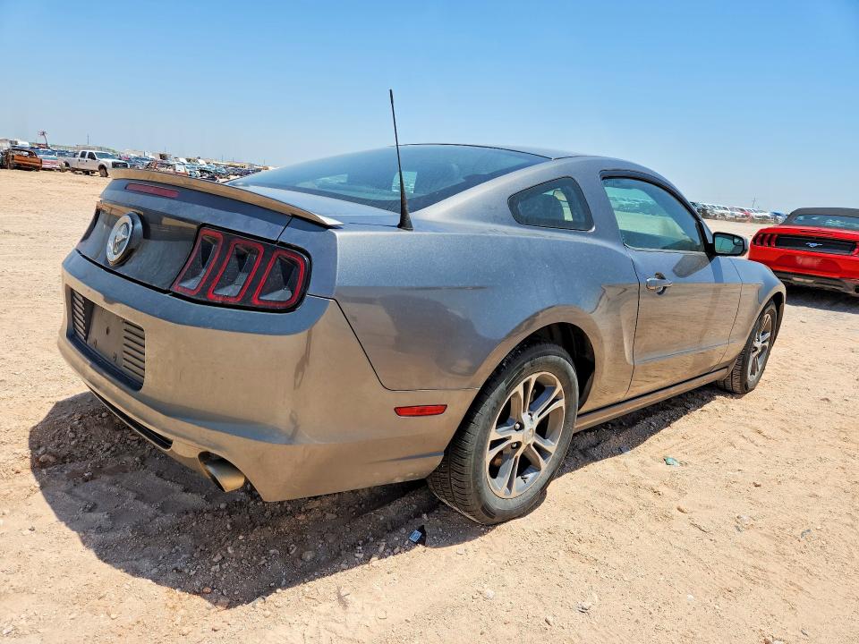 Продажа на аукционе авто 2014 Ford Mustang, vin: 1ZVBP8AM6E5316451, номер лота: 56780066