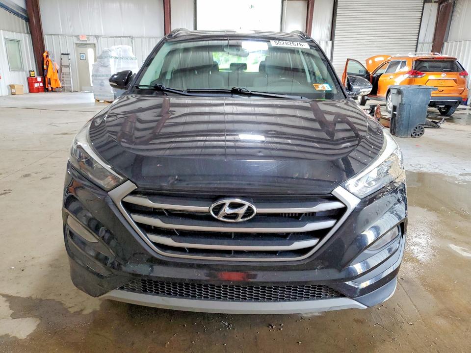 58282676 :رقم المزاد ، KM8J3CA21HU568934 vin ، 2017 Hyundai Tucson مزاد بيع