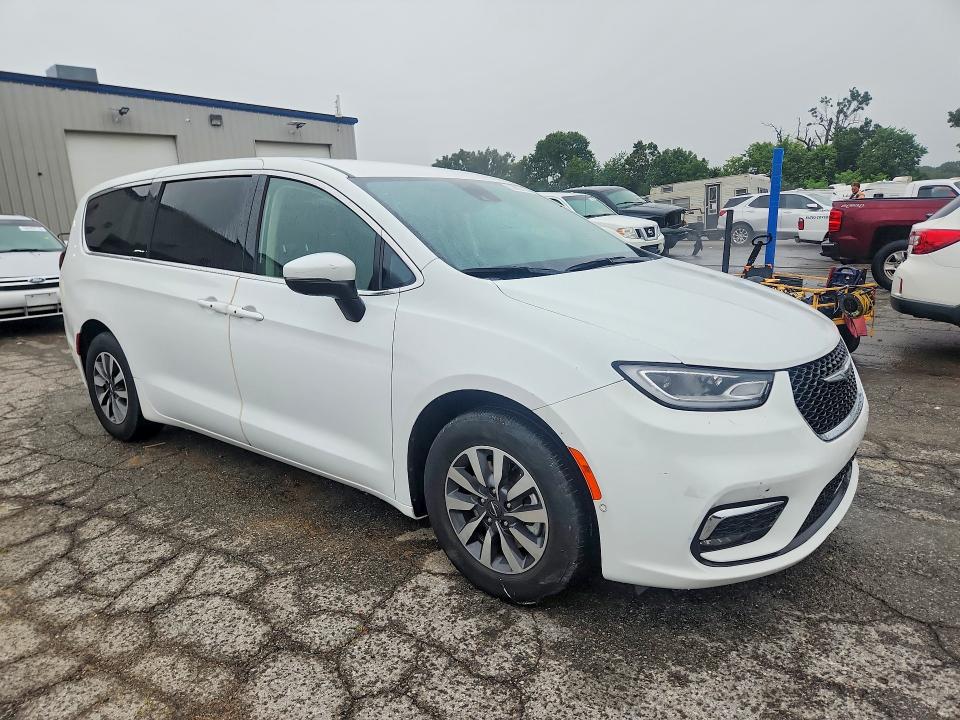 2023 Chrysler Pacifica მანქანა იყიდება აუქციონზე, vin: 2C4RC1L76PR523309, აუქციონის ნომერი: 58529186