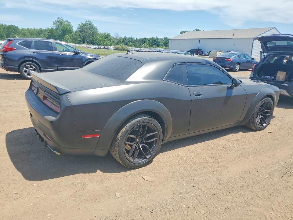 56422386 :رقم المزاد ، 2C3CDZFJ9MH618929 vin ، 2021 Dodge Challenger مزاد بيع