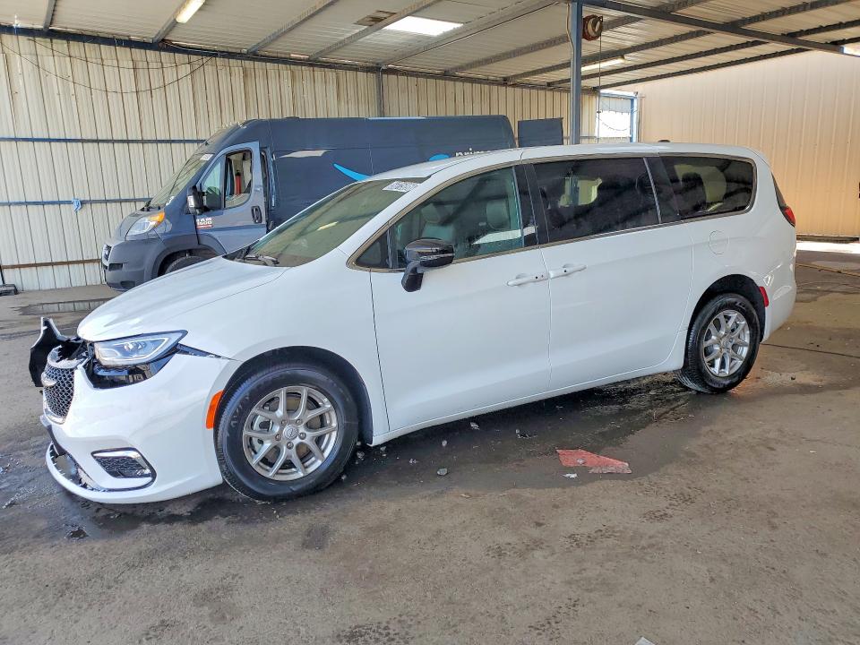 Продаж на аукціоні авто 2026 Chrysler Pacifica, vin: 2C4RC1BG6TR226360, номер лоту: 56815096