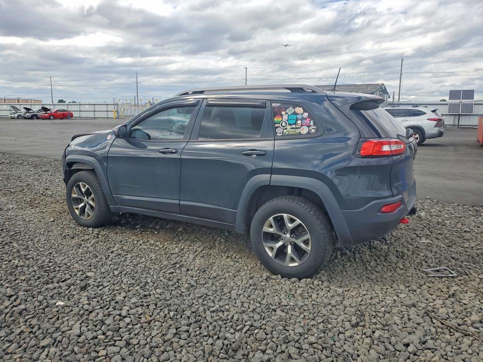 59363346 :رقم المزاد ، 1C4PJMBS9GW224599 vin ، 2016 Jeep Cherokee مزاد بيع