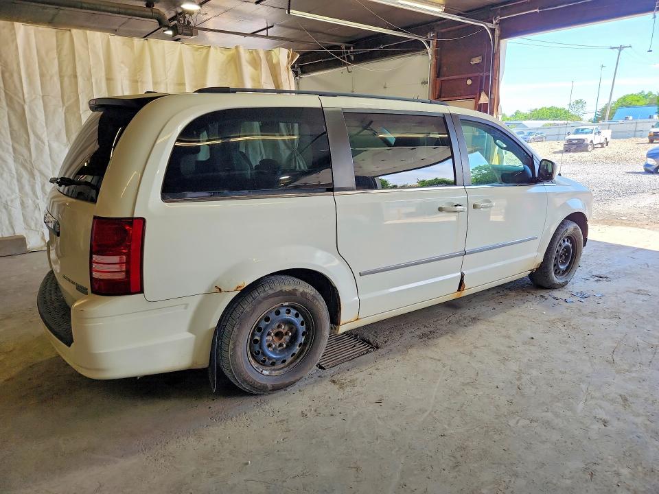 57507196 :رقم المزاد ، 2A4RR5D16AR131979 vin ، 2010 Chrysler Town & Country مزاد بيع