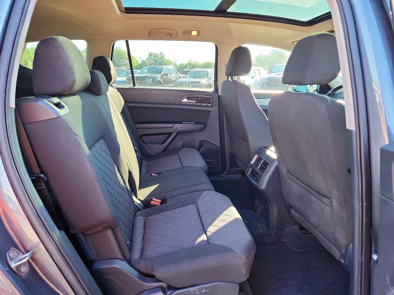Продажа на аукционе авто 2018 Volkswagen Atlas, vin: 1V2HR2CAXJC502554, номер лота: 58346056