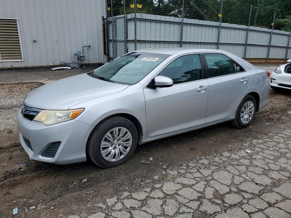 2013 Toyota Camry მანქანა იყიდება აუქციონზე, vin: 4T1BF1FK2DU291648, აუქციონის ნომერი: 57297236