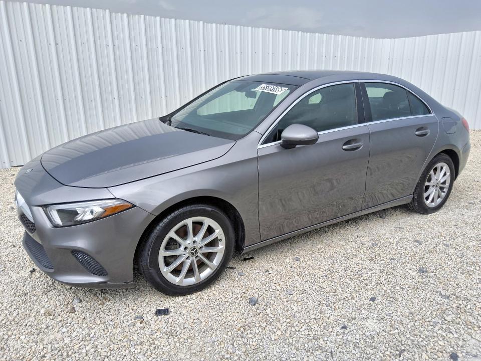 55769106 :رقم المزاد ، W1K3G4EB2LW047449 vin ، 2020 Mercedes-benz A مزاد بيع