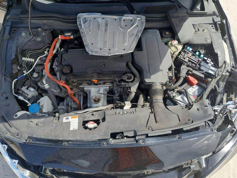 58987126 :رقم المزاد ، 1HGCV3F1XJA012749 vin ، 2018 Honda Accord مزاد بيع