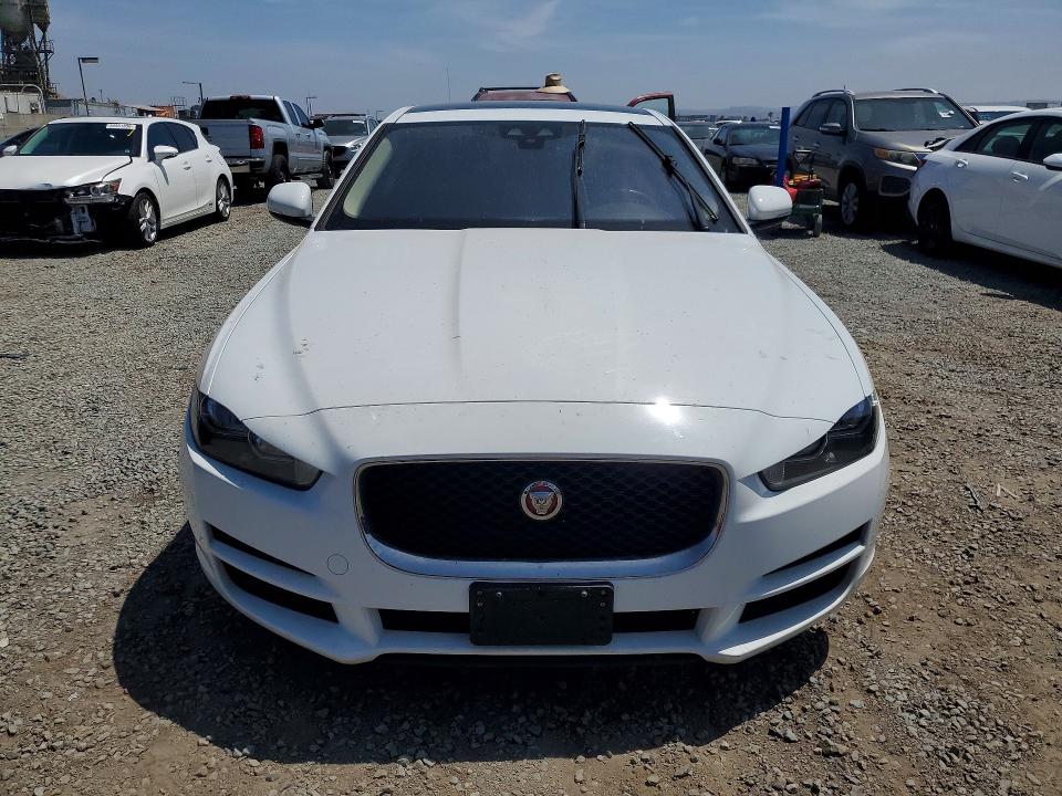 Продаж на аукціоні авто 2018 Jaguar Xe, vin: SAJAD4FN5JCP31320, номер лоту: 55973486
