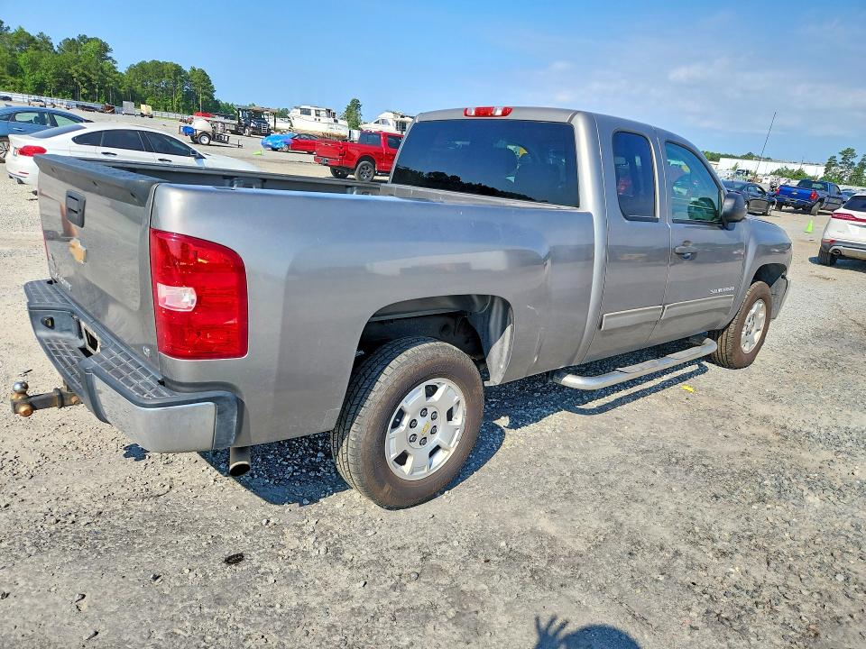 56582836 :رقم المزاد ، 1GCRCSE06CZ237871 vin ، 2012 Chevrolet Silverado مزاد بيع