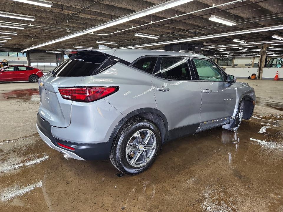 Продажа на аукционе авто 2025 Chevrolet Blazer, vin: 3GNKBCR40SS262677, номер лота: 56638656