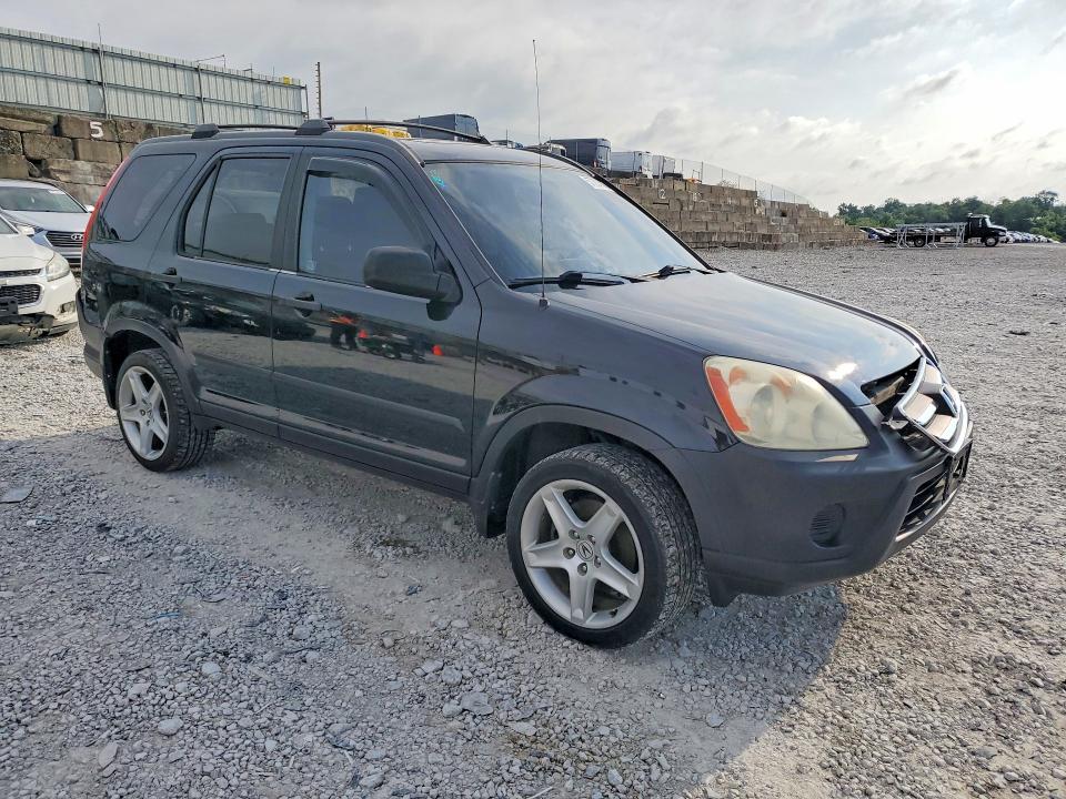 57007006 :رقم المزاد ، SHSRD78805U322282 vin ، 2005 Honda Cr-v مزاد بيع