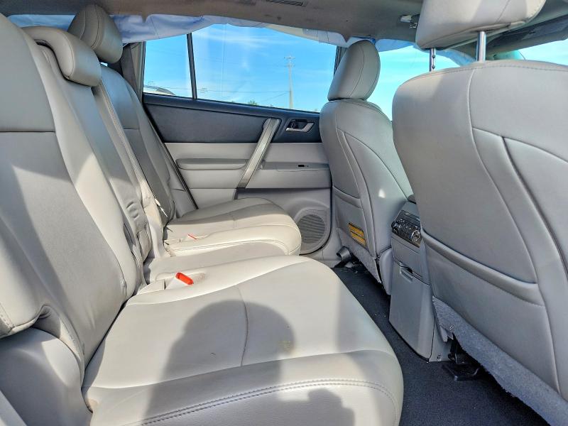 Продаж на аукціоні авто 2013 Toyota Highlander, vin: 5TDBK3EH8DS189695, номер лоту: 57192326