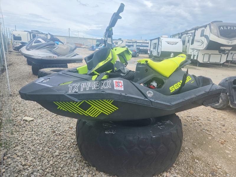 2023 Sea-doo Spark Trixx 2up მანქანა იყიდება აუქციონზე, vin: YDVA5904E323, აუქციონის ნომერი: 58200516