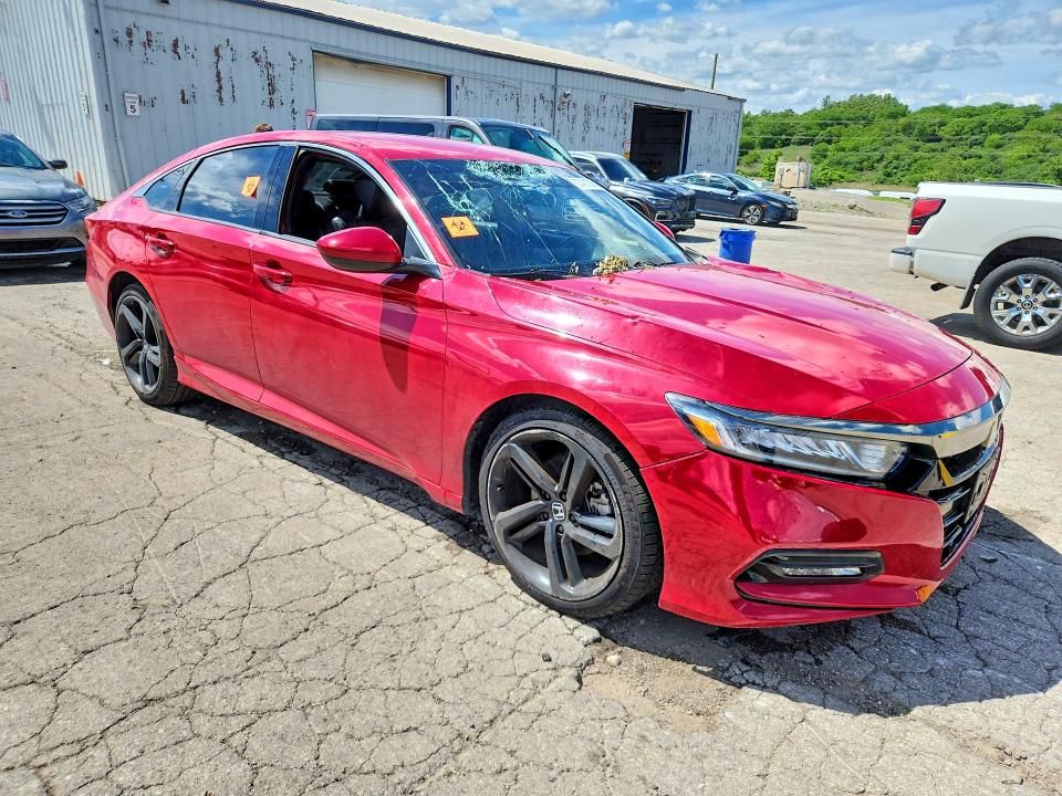 Продаж на аукціоні авто 2018 Honda Accord, vin: 1HGCV1F33JA109247, номер лоту: 57431356
