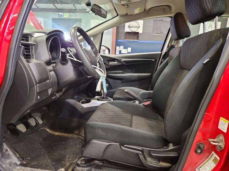 Продаж на аукціоні авто 2015 Honda Fit, vin: 3HGGK5G53FM763533, номер лоту: 57826226