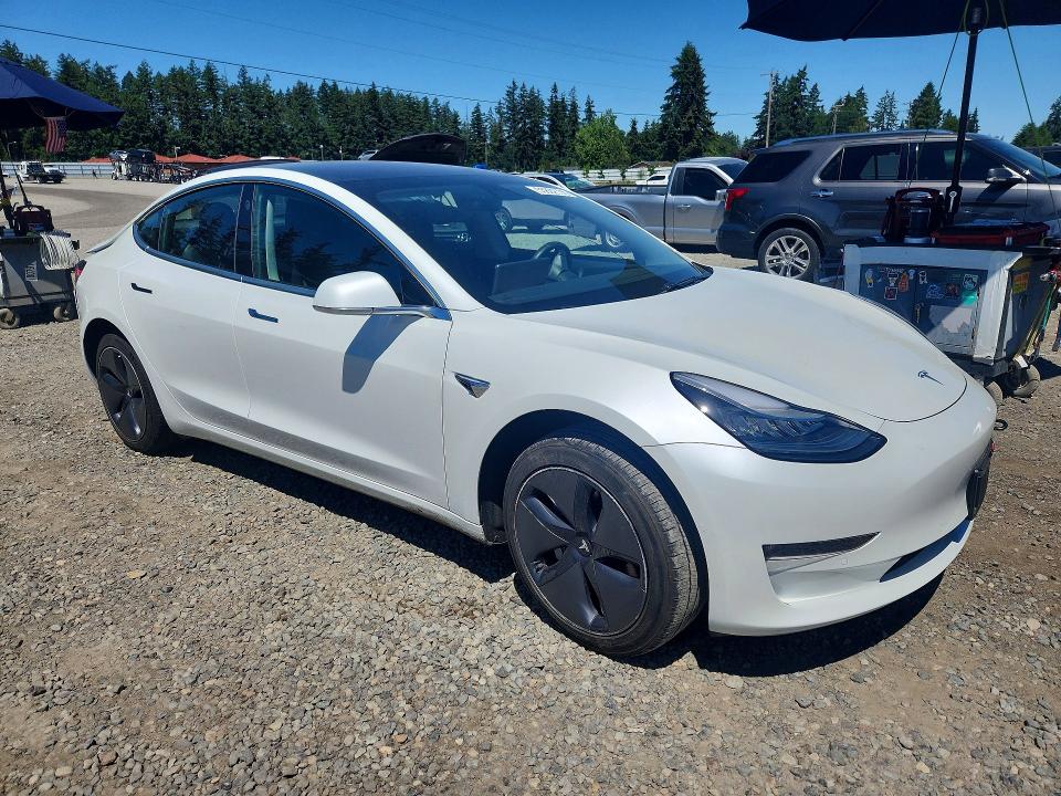 Продажа на аукционе авто 2018 Tesla Model 3, vin: 5YJ3E1EA5JF162408, номер лота: 55802796