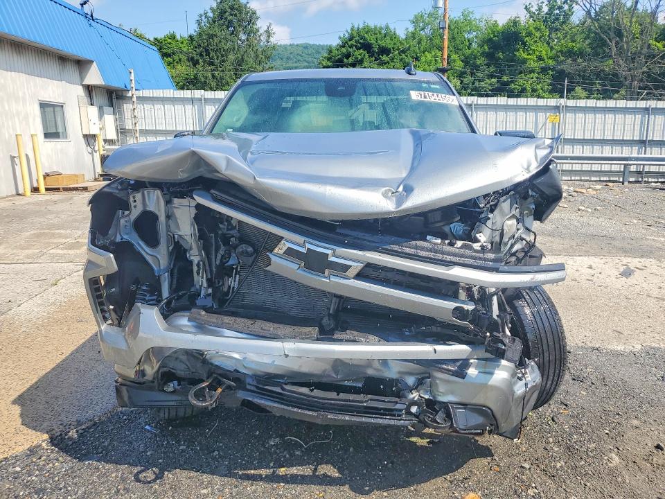 Продажа на аукционе авто 2026 Chevrolet Silverado, vin: 1GCUKEED2TZ144752, номер лота: 57154456