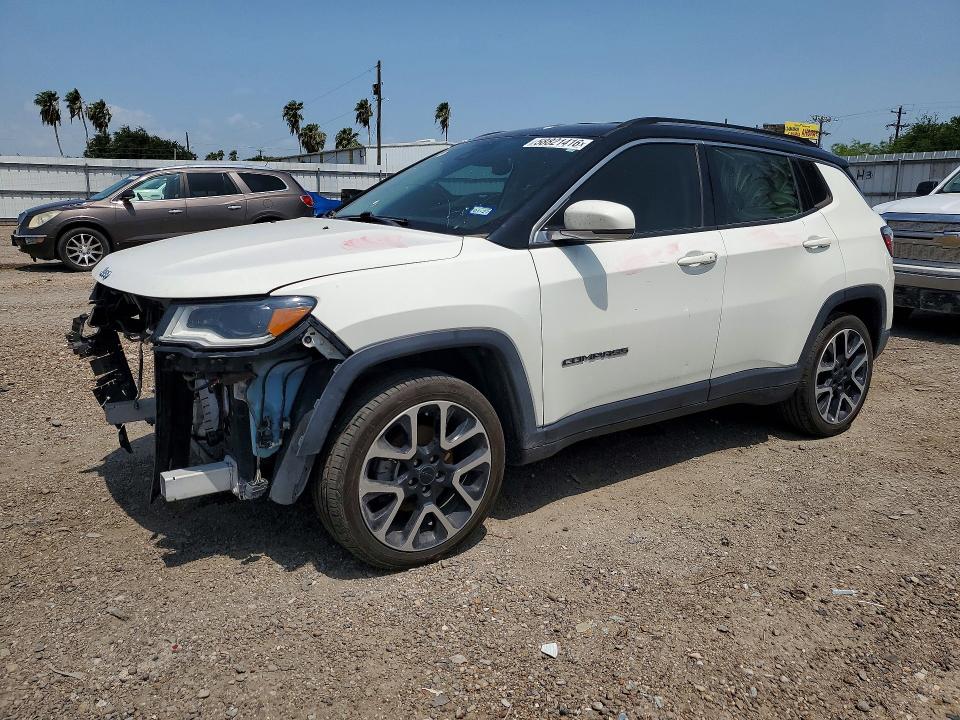58821416 :رقم المزاد ، 3C4NJCCB8JT494940 vin ، 2018 Jeep Compass مزاد بيع