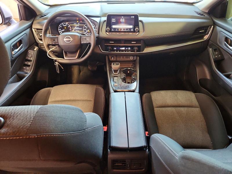 56268066 :رقم المزاد ، 5N1BT3BA3SC807617 vin ، 2025 Nissan Rogue مزاد بيع