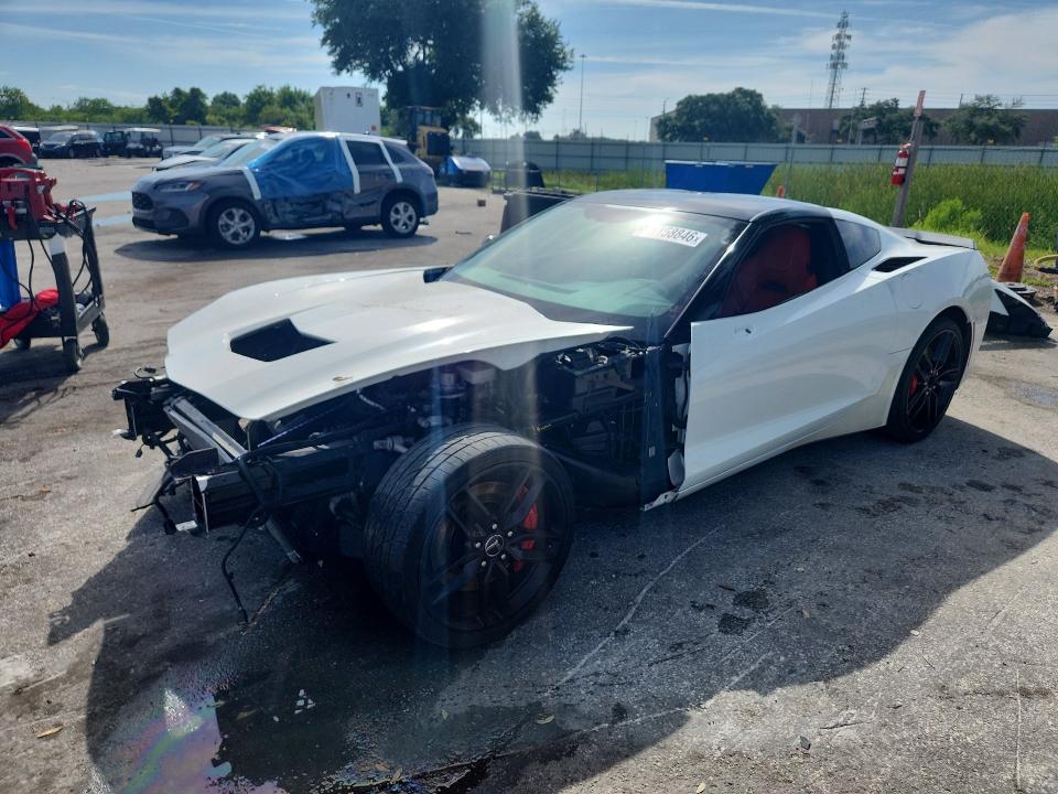 2014 Chevrolet Corvette მანქანა იყიდება აუქციონზე, vin: 1G1YG2D71E5127960, აუქციონის ნომერი: 57158846