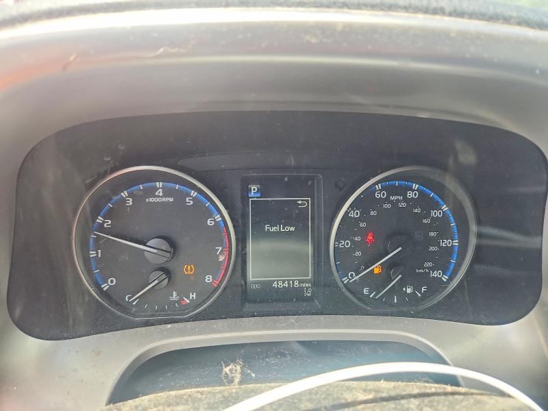 2018 Toyota Rav4 მანქანა იყიდება აუქციონზე, vin: JTMBFREV8JD255652, აუქციონის ნომერი: 57008566