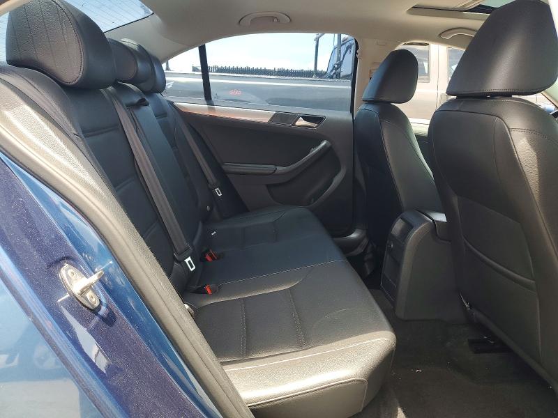 2017 Volkswagen Jetta მანქანა იყიდება აუქციონზე, vin: 3VWDB7AJ3HM410910, აუქციონის ნომერი: 55908026