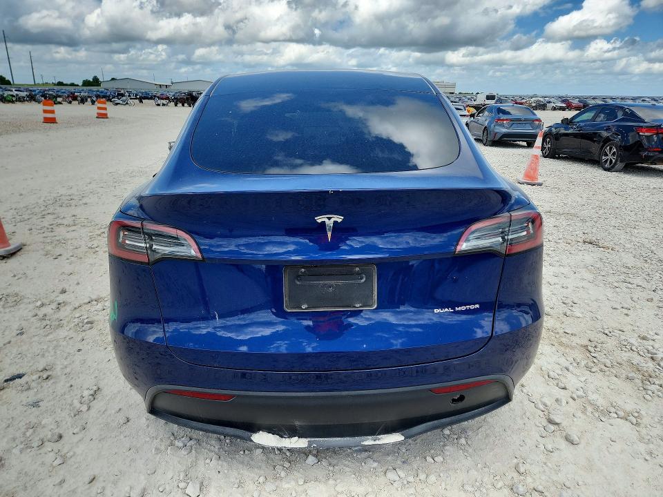 56356066 :رقم المزاد ، 7SAYGAEEXRF115490 vin ، 2024 Tesla Model Y مزاد بيع