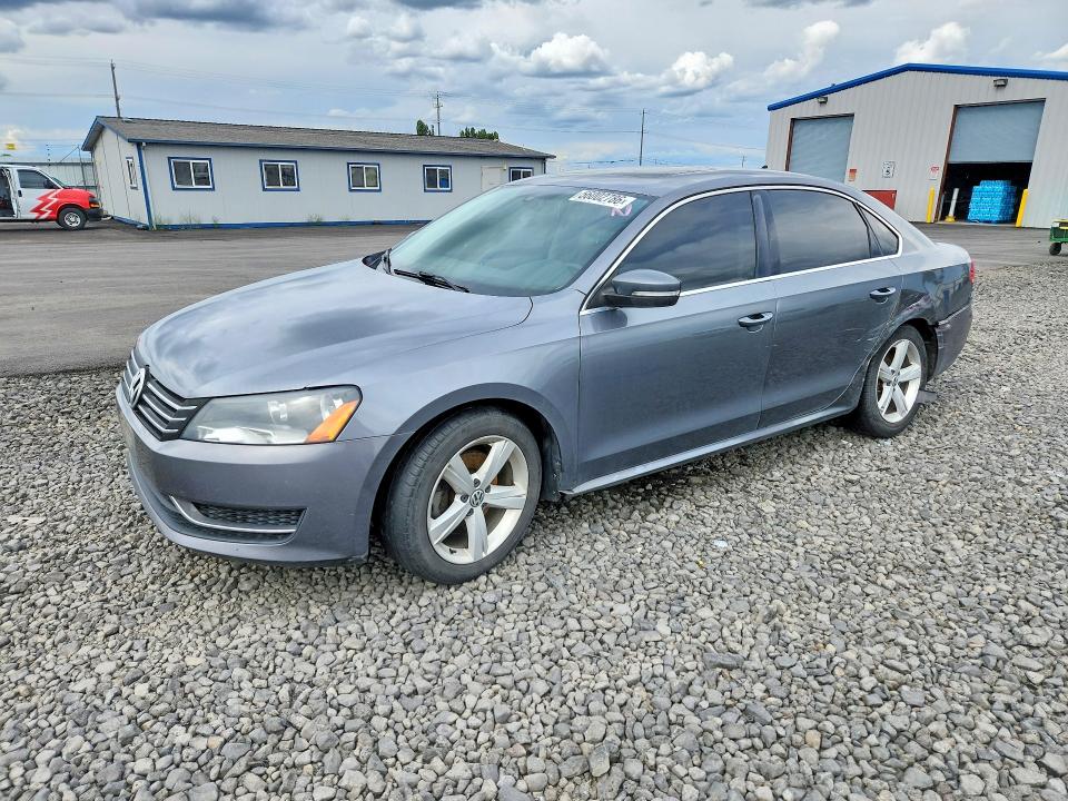 2013 Volkswagen Passat მანქანა იყიდება აუქციონზე, vin: 1VWBP7A37DC093686, აუქციონის ნომერი: 56002786