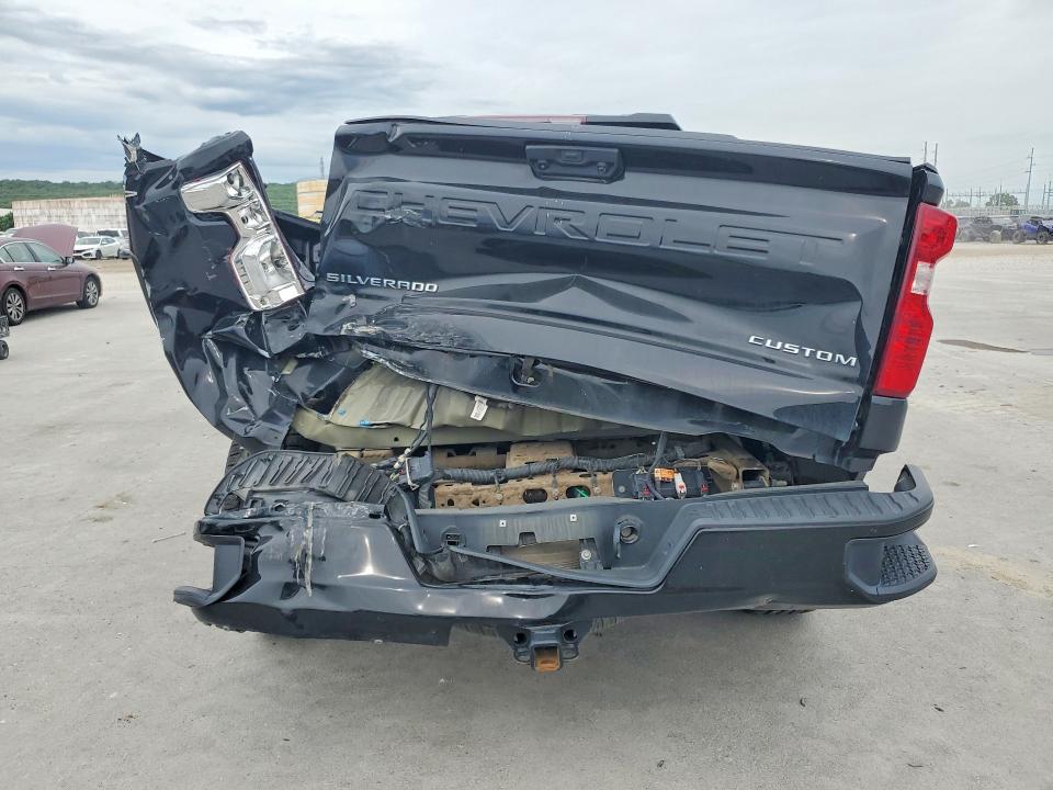 Продаж на аукціоні авто 2023 Chevrolet Silverado, vin: 3GCPDBEK6PG171611, номер лоту: 57776626