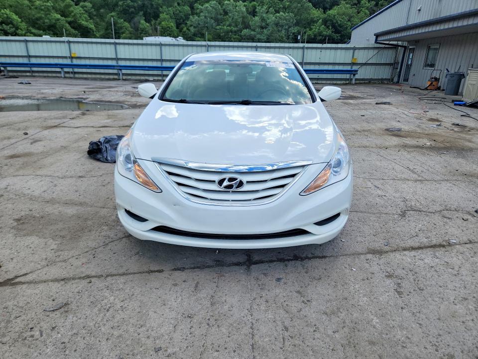 57904036 :رقم المزاد ، 5NPEB4AC9CH406074 vin ، 2012 Hyundai Sonata مزاد بيع