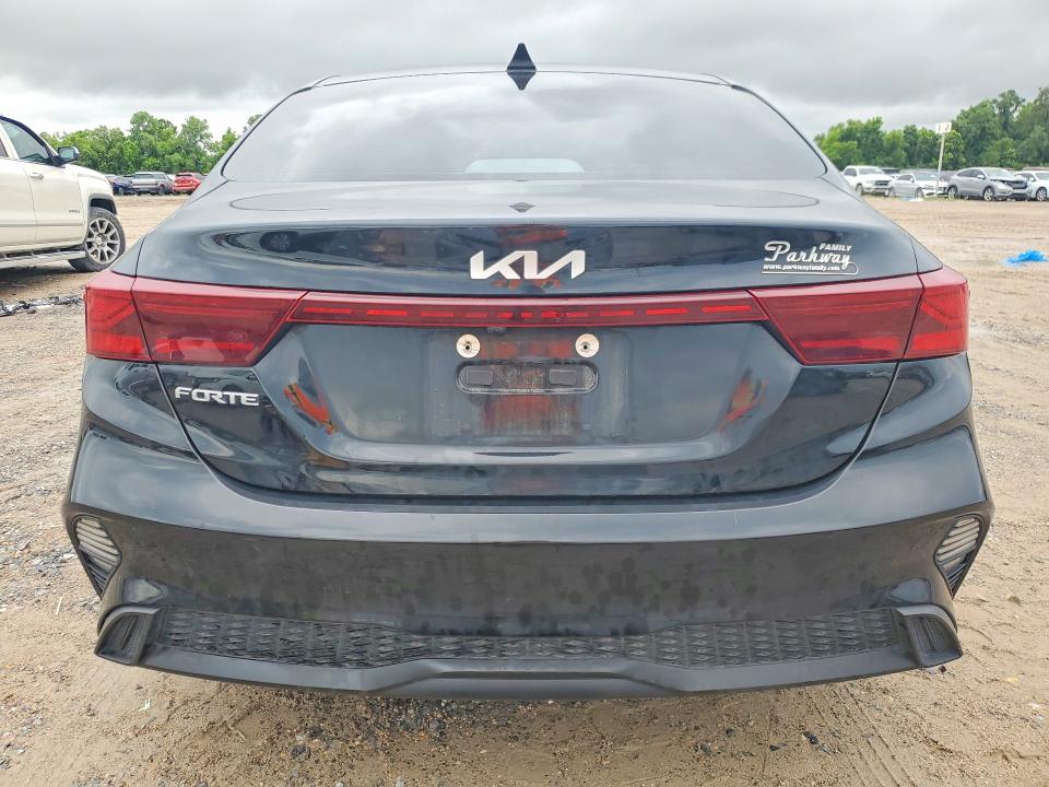 56437106 :رقم المزاد ، 3KPF24ADXNE481886 vin ، 2022 Kia Forte مزاد بيع