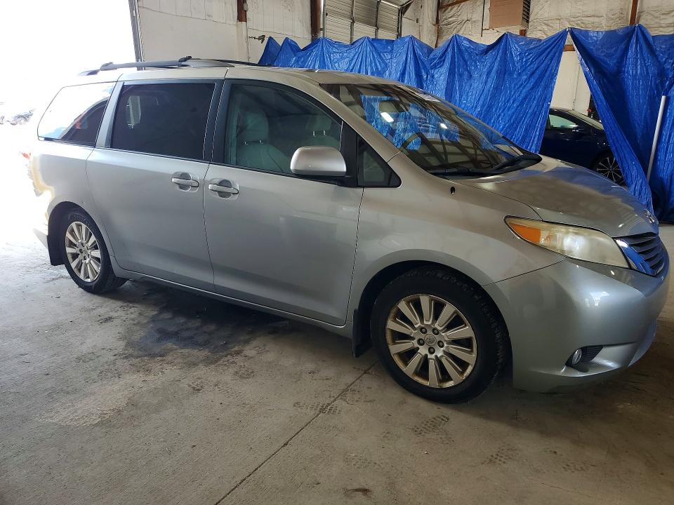 Продаж на аукціоні авто 2011 Toyt Sienna, vin: 5TDDK3DC5BS024697, номер лоту: 57233286