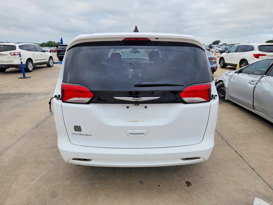 56627726 :رقم المزاد ، 2C4RC1CG1NR223660 vin ، 2022 Chrysler Voyager مزاد بيع