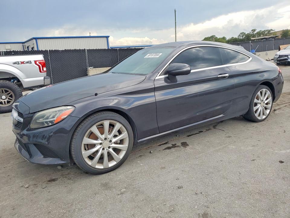 58187056 :رقم المزاد ، WDDWJ8DB9LF954092 vin ، 2020 Mercedes-benz C مزاد بيع