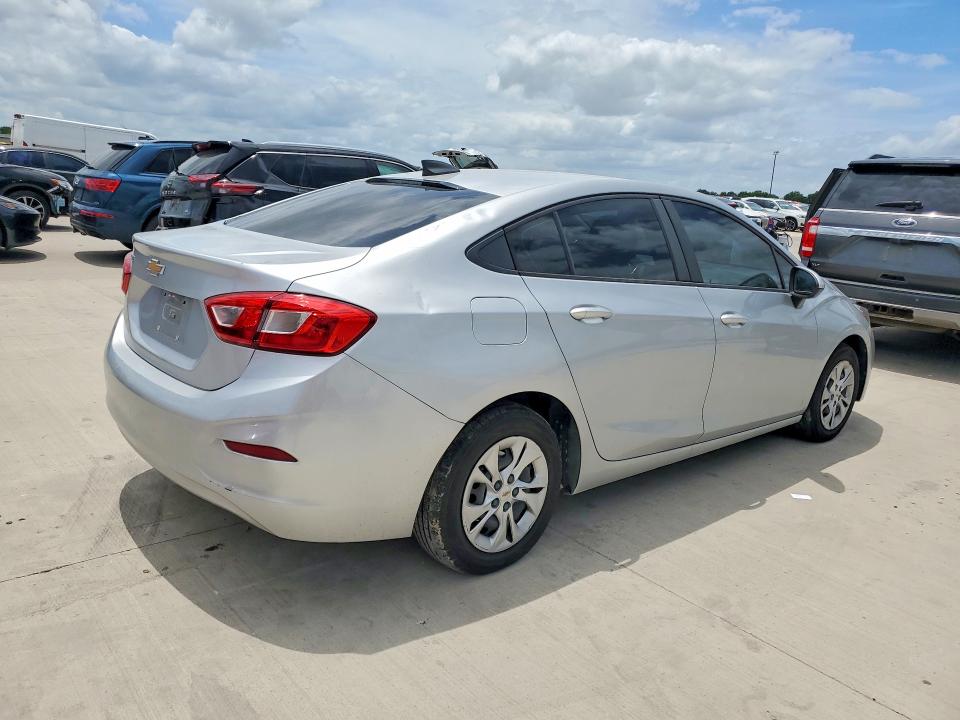 Продажа на аукционе авто 2019 Chevrolet Cruze, vin: 1G1BJ5SM9K7102709, номер лота: 54422736