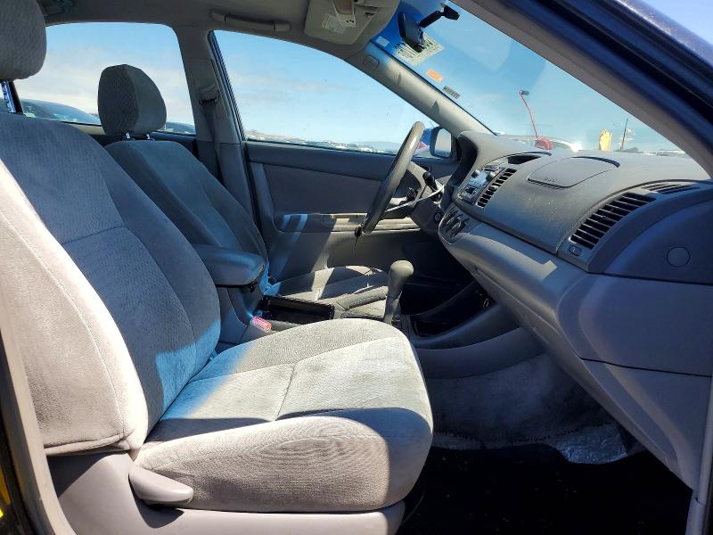 58510176 :رقم المزاد ، 4T1BF30K94U074781 vin ، 2004 Toyota Camry مزاد بيع