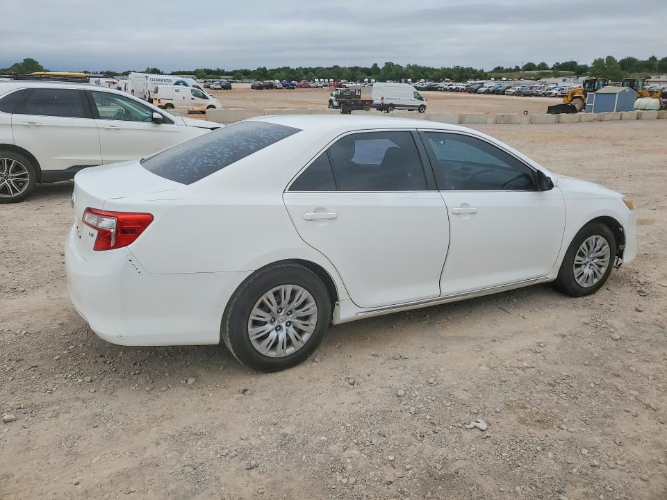 56989216 :رقم المزاد ، 4T4BF1FK8CR272784 vin ، 2012 Toyota Camry مزاد بيع