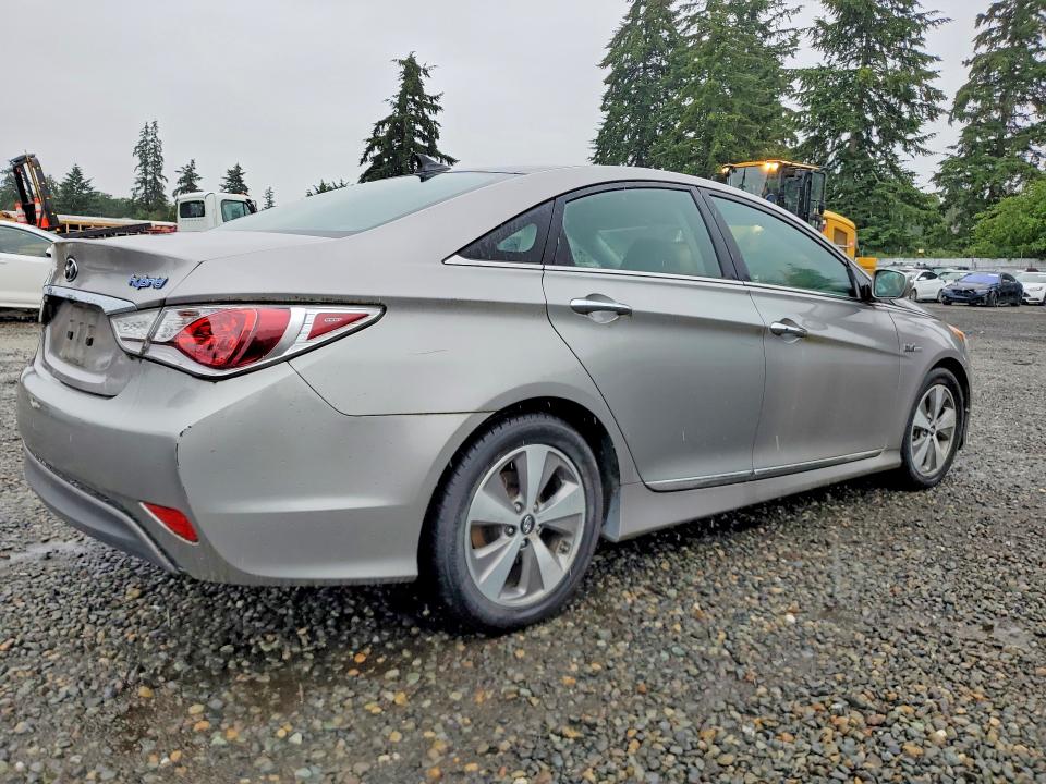 56345266 :رقم المزاد ، KMHEC4A47BA015528 vin ، 2011 Hyundai Sonata مزاد بيع