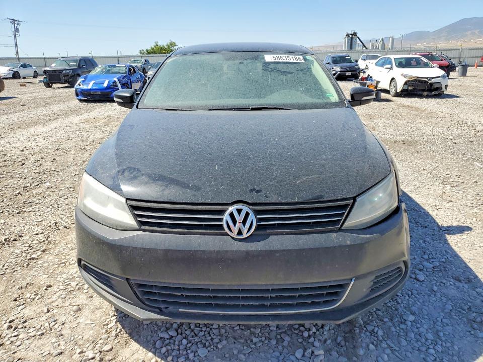 58635186 :رقم المزاد ، 3VWD07AJ6EM444079 vin ، 2014 Volkswagen Jetta مزاد بيع