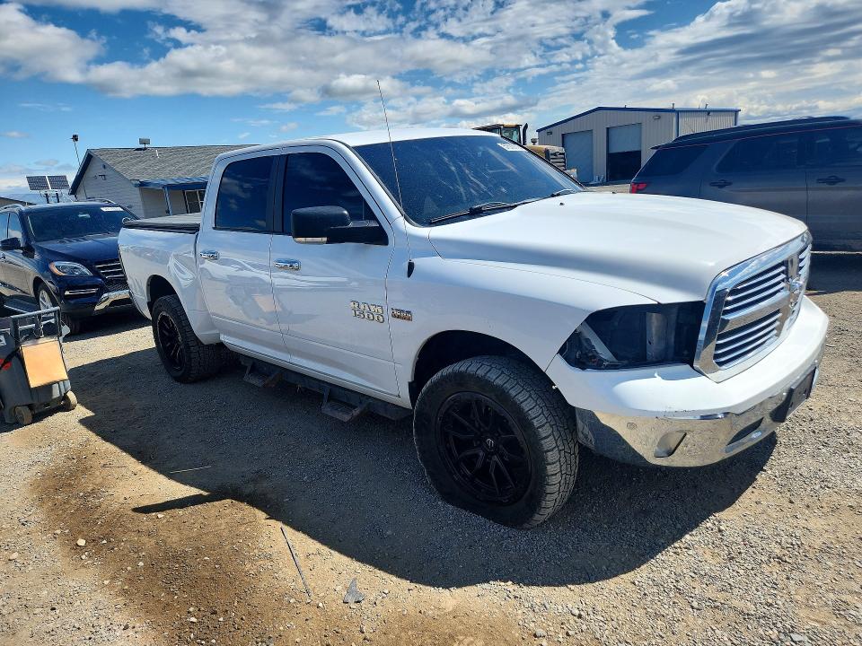 57570116 :رقم المزاد ، 1C6RR7LT4FS552357 vin ، 2015 Ram 1500 مزاد بيع