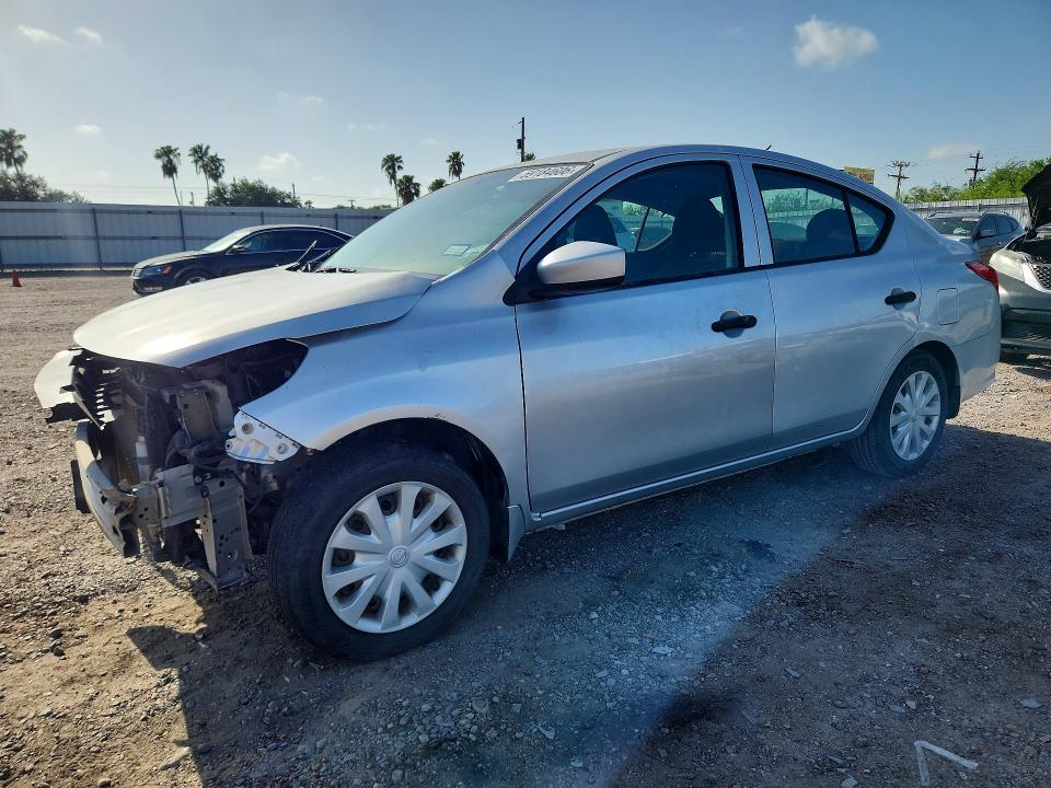 59184606 :رقم المزاد ، 3N1CN7APXKL820596 vin ، 2019 Nissan Versa مزاد بيع