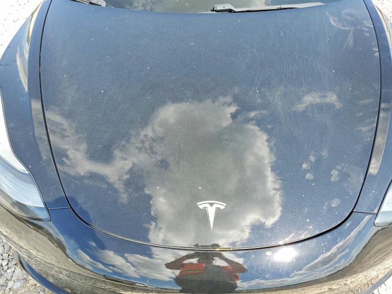 58030086 :رقم المزاد ، 5YJ3E1EB5JF097004 vin ، 2018 Tesla Model 3 مزاد بيع