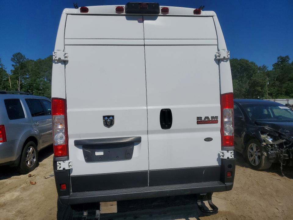 57618496 :رقم المزاد ، 3C6LRVBG5ME539941 vin ، 2021 Ram Promaster 1500 مزاد بيع