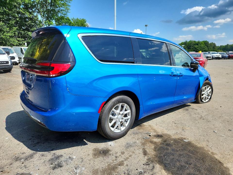 2026 Chrysler Pacifica მანქანა იყიდება აუქციონზე, vin: 2C4RC1BGXTR281135, აუქციონის ნომერი: 57291026
