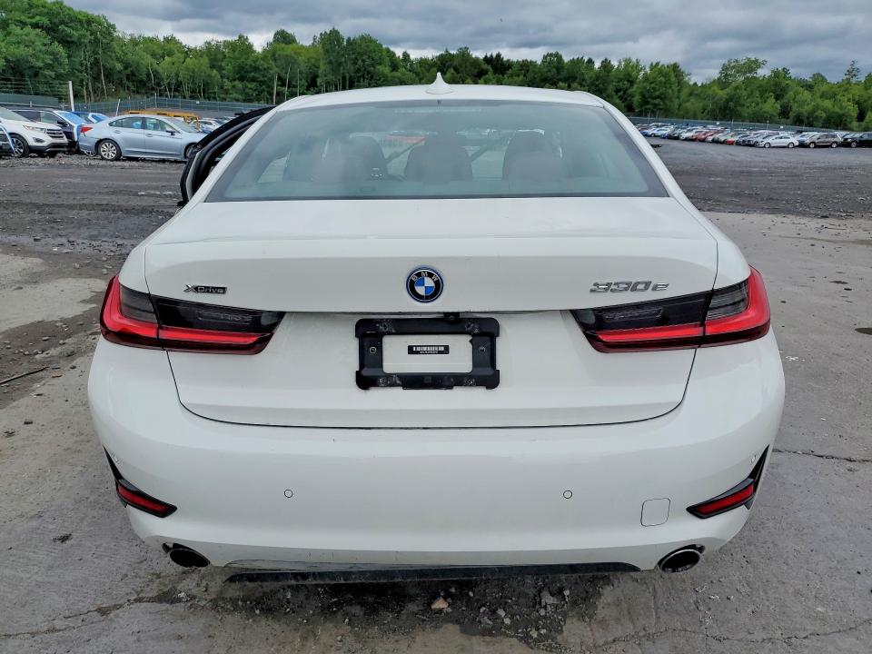 Продаж на аукціоні авто 2022 Bmw 330xe, vin: 3MW5P9J09N8C65451, номер лоту: 58304486