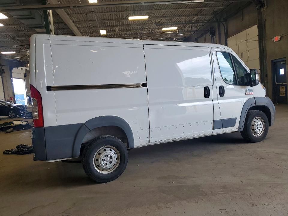 57959926 :رقم المزاد ، 3C6TRVAG5JE154442 vin ، 2018 Ram Promaster 1500 مزاد بيع