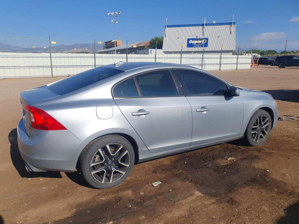 Продажа на аукционе авто 2017 Volvo S60, vin: YV140MTL5H2424282, номер лота: 58067326