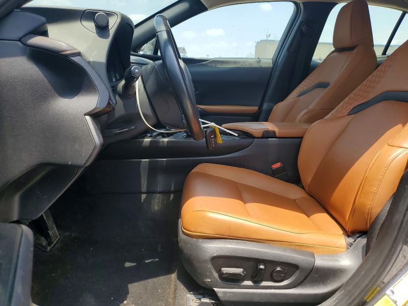 Продаж на аукціоні авто 2022 Lexus Ux 200, vin: JTHX3JBH0N2049479, номер лоту: 57242026