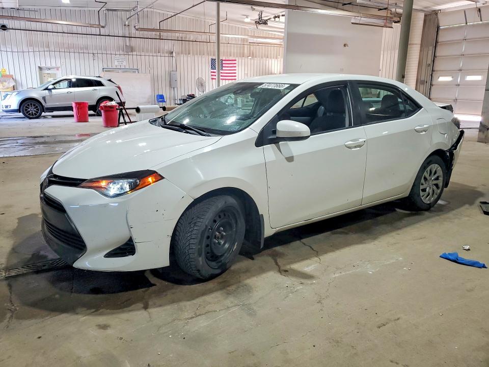 57477666 :رقم المزاد ، 2T1BURHE0KC155738 vin ، 2019 Toyota Corolla مزاد بيع
