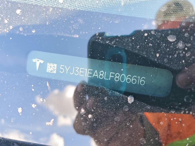57592156 :رقم المزاد ، 5YJ3E1EA8LF806616 vin ، 2020 Tesla Model 3 مزاد بيع